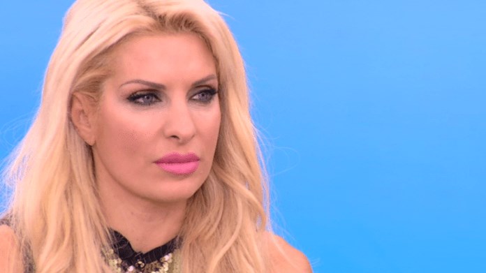 Η Μενεγάκη ζυγίστηκε on air- Δείτε πόσα κιλά είναι – ΒΙΝΤΕΟ