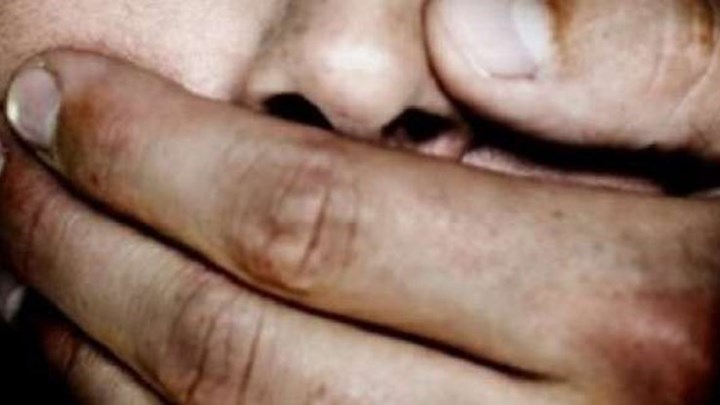 Μητέρα καταγγέλλει: Βιάσε τον 8χρονο γιό μου συμμαθητής του – ΒΙΝΤΕΟ