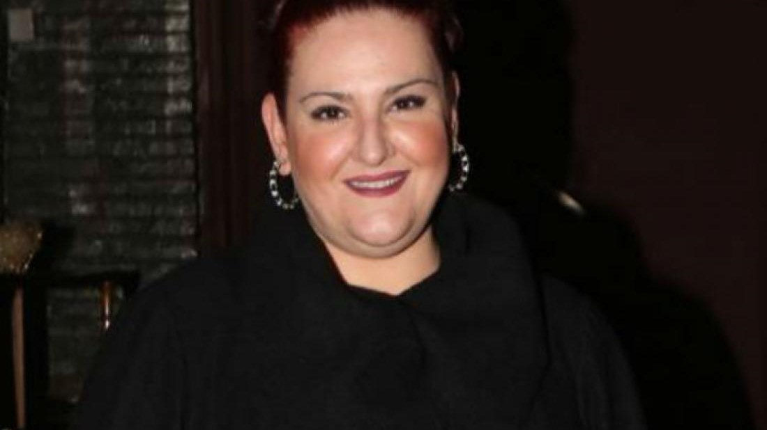 Η υπηρέτρια βρέθηκε (Σοφία Βογιατζάκη),  η Λίζα…έρχεται!