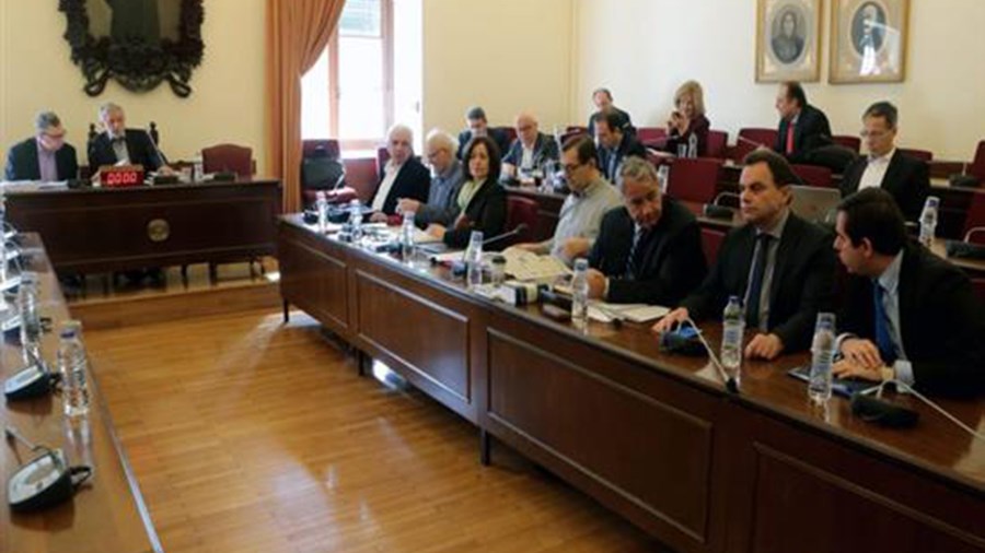 Επίσημη «αυλαία» στην Προκαταρκτική για τη Novartis – Στην Ολομέλεια το πόρισμα εντός 15 ημερών