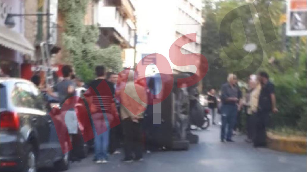 Ανατροπή οχήματος στον Βύρωνα – ΦΩΤΟ αναγνώστη