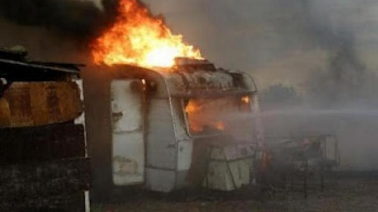 Κόλαση φωτιάς στη Χαλκιδική: Στις φλόγες παραδόθηκαν 10 τροχόσπιτα