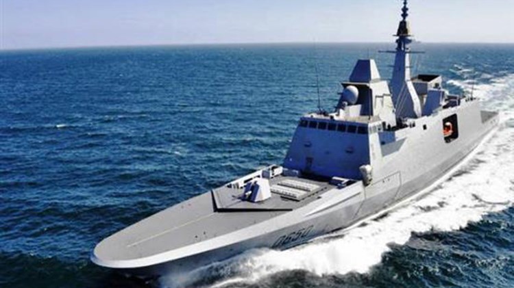 “Βράζει” το Πεντάγωνο – Ψάχνουν το “βαθύ λαρύγγι” για τις φρεγάτες