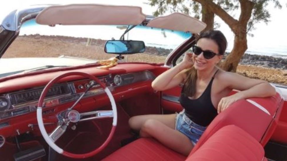 Για αυτόν τον λόγο βρίσκεται στην Κρήτη η διάσημη τραγουδίστρια Ani Lorak – ΦΩΤΟ