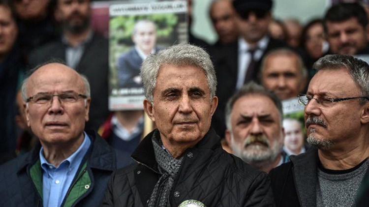 Το Διεθνές Βραβείο Σκίτσου στον φυλακισμένο από τον Ερντογάν Τούρκο Μούσα Καρτ – ΦΩΤΟ