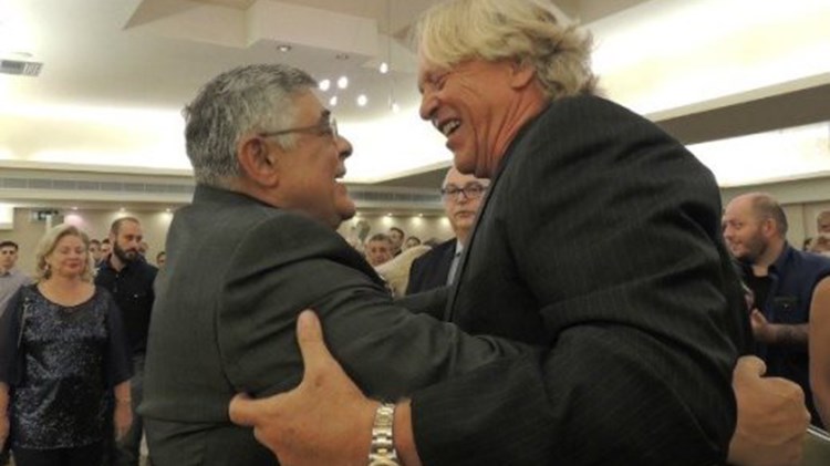 Συνάντηση Γιατζόγλου-Μιχαλολιάκου στα γραφεία της Χρυσής Αυγής στη Βουλή – ΦΩΤΟ