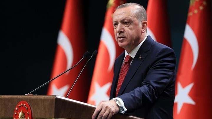 Die Welt: Τα προεκλογικά δώρα του Ερντογάν θα κοστίσουν 5 δισεκατομμύρια ευρώ στην Τουρκία