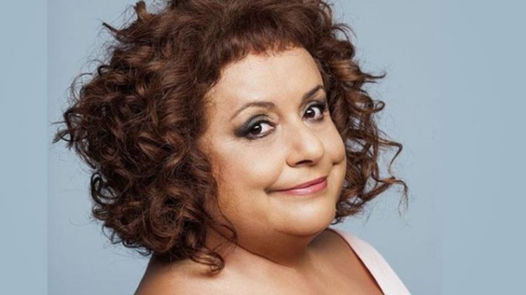 Η Κοκκίδου γίνεται… Λωξάνδρα στο «Βεάκη» με σκηνοθέτη τον Χατζάκη!