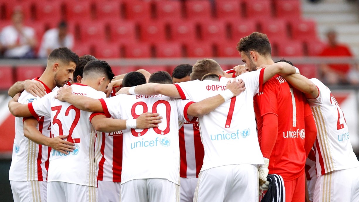 Μόνο αυτοί οι 6 μπορούν να κοιμούνται ήσυχοι στον Ολυμπιακό