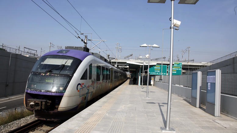 Σας ενδιαφέρει: Τετράωρη στάση εργασίας σε προαστιακό και τρένα την Πέμπτη