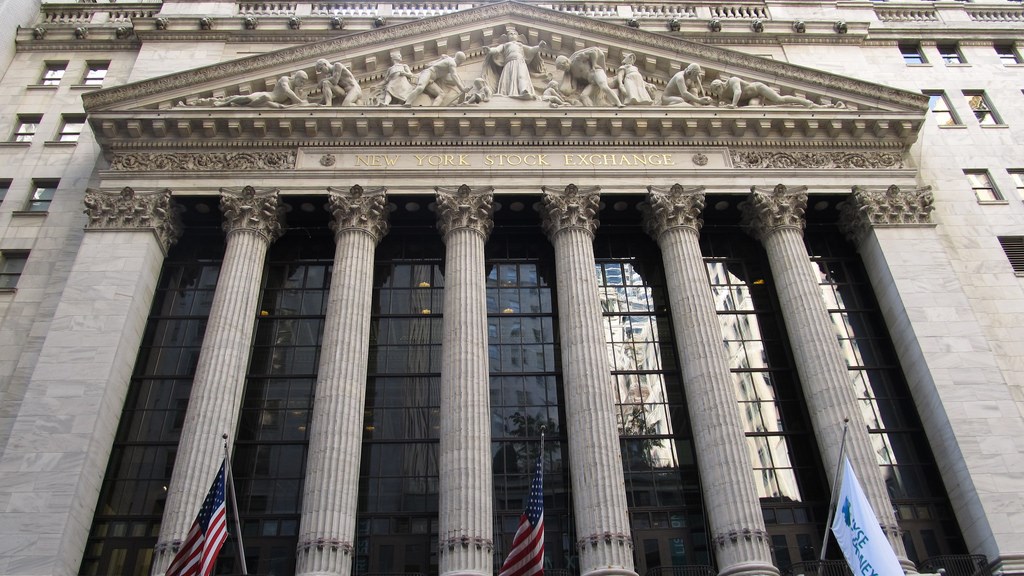 Wall Street: Έκλεισε με οριακές διακυμάνσεις