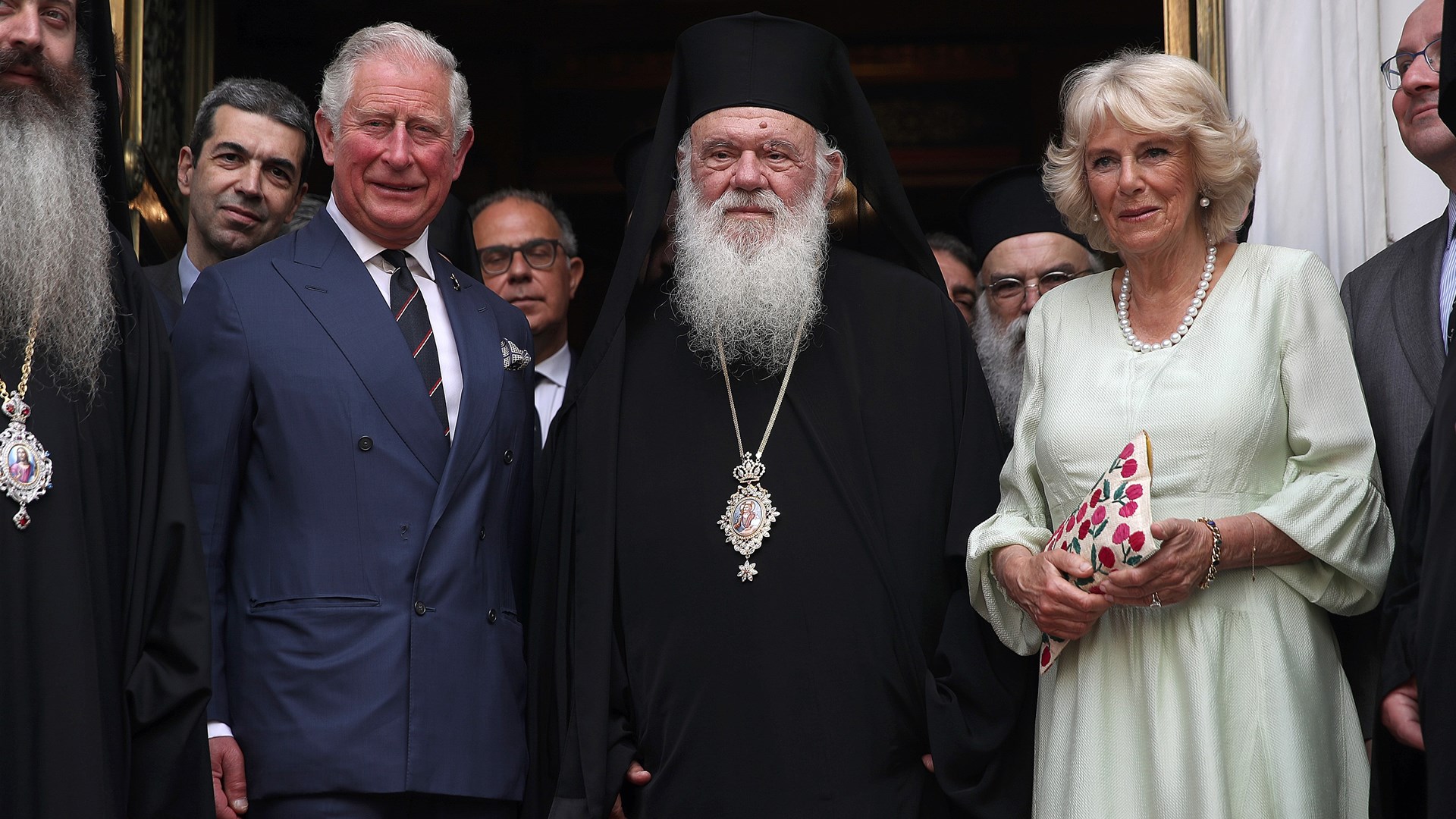 Με τον Αρχιεπίσκοπο Ιερώνυμο συναντήθηκε ο Πρίγκιπας Κάρολος – Συγκίνηση και ανταλλαγή εικόνων – ΒΙΝΤΕΟ