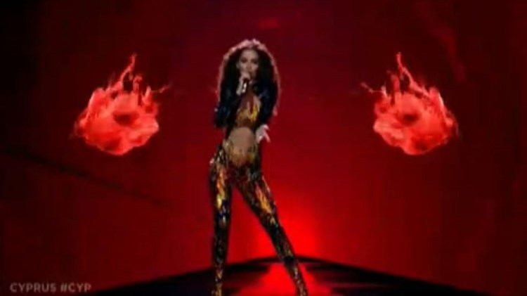 Απόλυτο φαβορί η Ελένη Φουρέιρα – Βάζει φωτιά με το Fuego στη σκηνή της Eurovision – ΒΙΝΤΕΟ