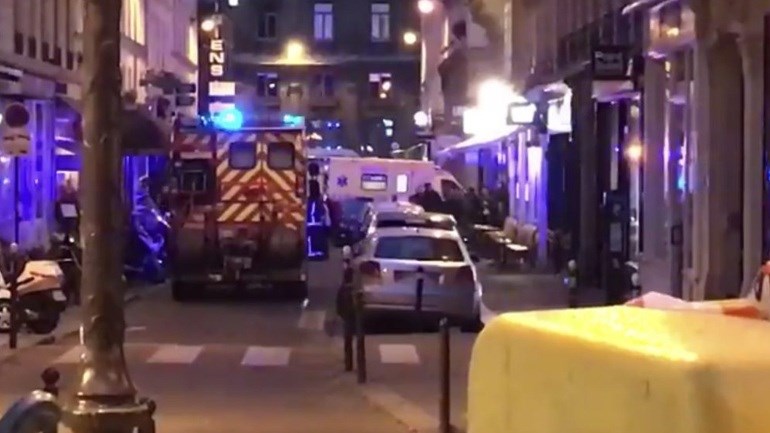 “Allah Akbar” φώναζε ο δράστης της επίθεσης στο Παρίσι