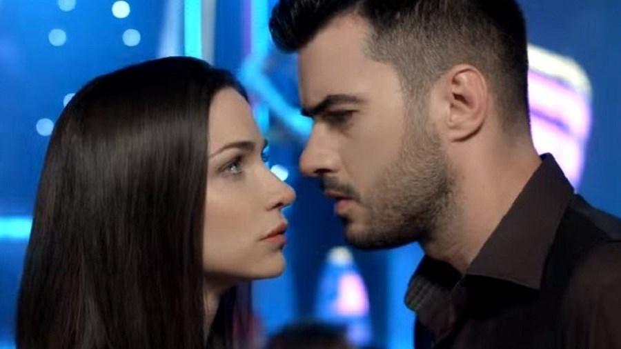 Η…γκάφα του Βουρλιώτη: Επιβεβαίωσε τη σχέση Τσιμιτσέλη – Γερονικολού