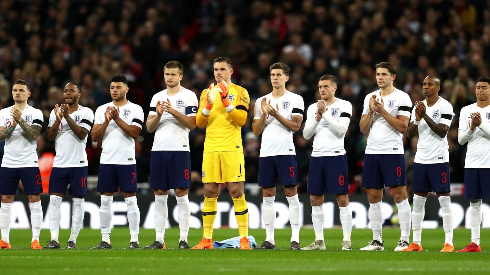 Λέτε να αποδειχθεί γούρικη κίνηση; – Χωρίς επίσημο single σε αυτό το Μουντιάλ η Αγγλία