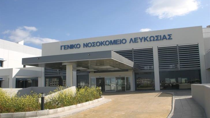 Σοκ: Μαθητής έπεσε στο κενό από τον πρώτο όροφο σχολείου