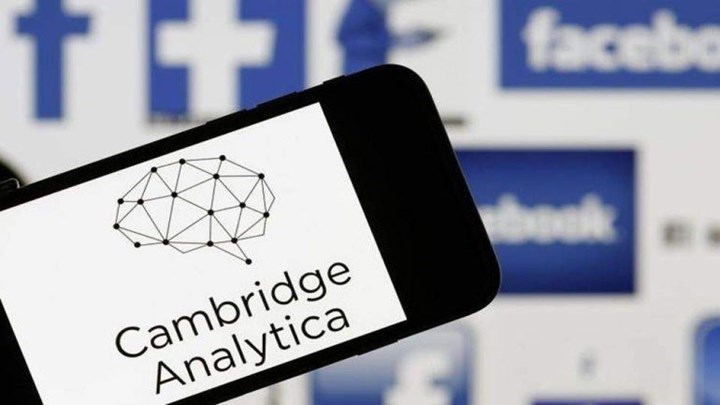 Η Cambridge Analytica μοιραζόταν τα δεδομένα που είχε αποκτήσει με τις ρωσικές υπηρεσίες πληροφοριών