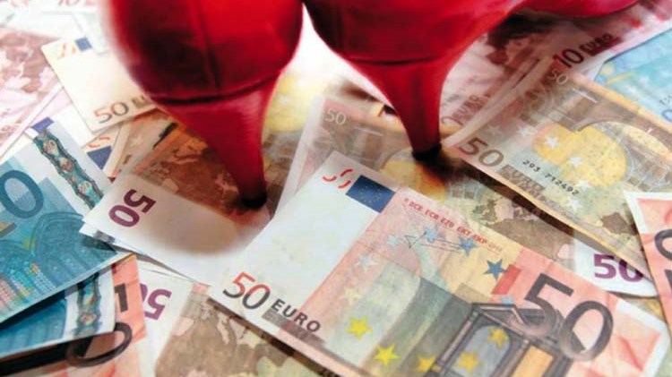 Το ερωτικό τρίγωνο κατέληξε σε…ληστεία για έναν 29χρονο στη Ρόδο