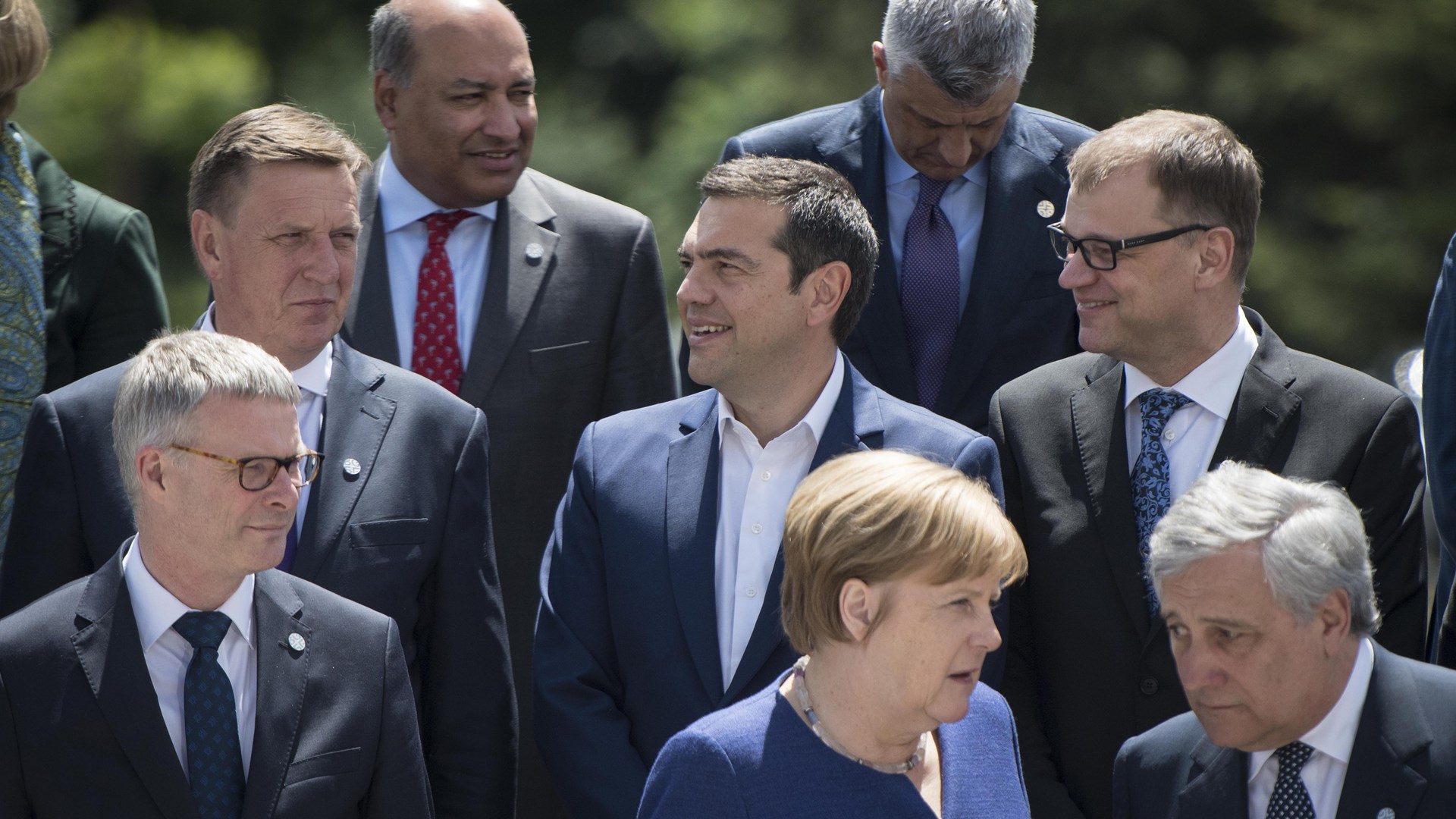 Τσίπρας για συναντήσεις με Μέρκελ-Μακρόν: Οι τρεις βρισκόμαστε στην κοινή συνισταμένη της επιτυχούς ολοκλήρωσης των διαπραγματεύσεων