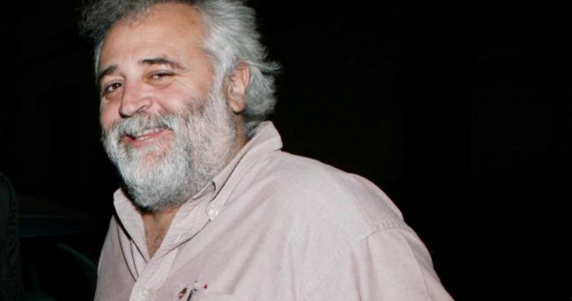 Ανοίγει ξανά το θερινό «Λαμπέτη» με τον Βασίλη Θωμόπουλο στο τιμόνι