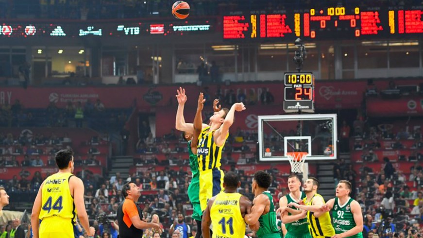 Στον τελικό της Euroleague η Φενέρ – Επικράτησε 76-67 της Ζαλγκίρις