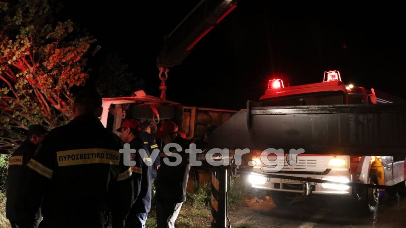 Ανατροπή νταλίκας με έναν νεκρό – ΦΩΤΟ