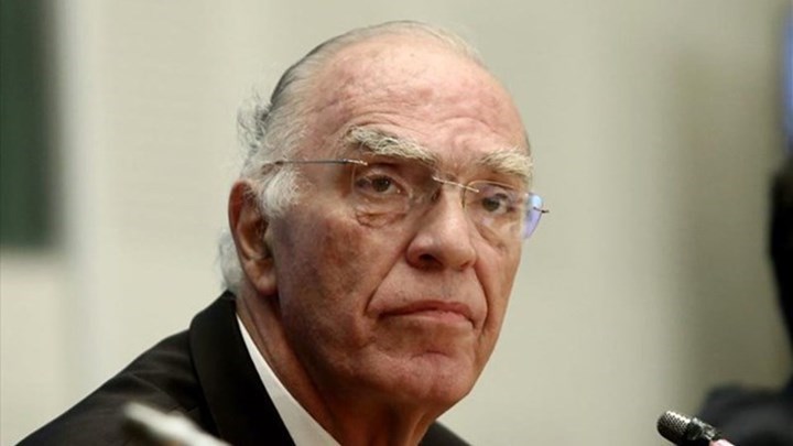 Δεν δέχεται παραχώρηση του ονόματος Μακεδονία στα Σκόπια ο Βασίλης Λεβέντης