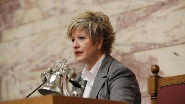 Μάρια Κόλλια – Τσαρουχά: Η βία δεν τιμά το μήνυμα της ημέρας που ήταν αφιερωμένη στη μνήμη της Γενοκτονίας των Ποντίων