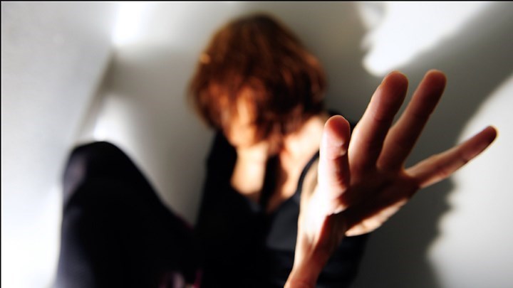 Ελεύθερος ο 81χρονος που κατηγορείται για σεξουαλική κακοποίηση μαθήτριας