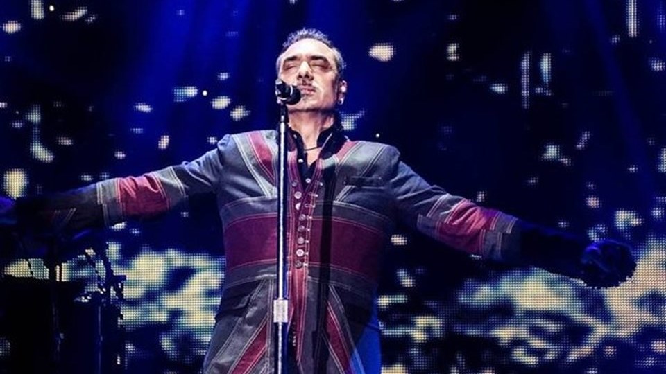 Χαμός στην Αλβανία με τον Σφακιανάκη: Καλούν σε μποϊκοτάζ της συναυλίας του για παλιότερες δηλώσεις κατά της χώρας