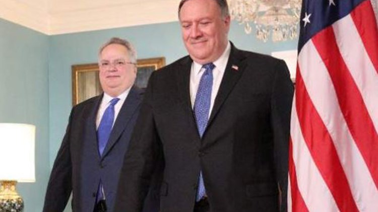 Εύσημα Πομπέο στον Νίκο Κοτζιά για τον ηγετικό ρόλο της Ελλάδας στην Ανατολική Μεσόγειο