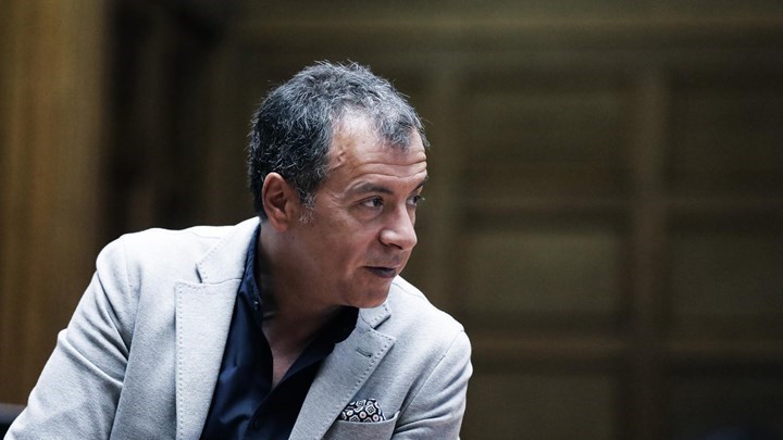 Θεοδωράκης στον RealFm 97,8: Η βία είναι μία, ανεξάρτητα του τι δηλώνει ο καθένας