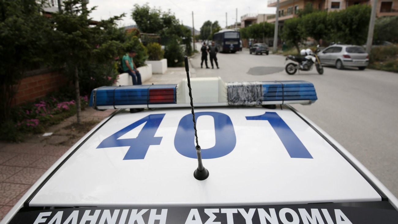 Έχει ξεφύγει η κατάσταση στο Μενίδι – Ο ορισμός του θράσους για τον ληστή και της…τύχης για το θύμα