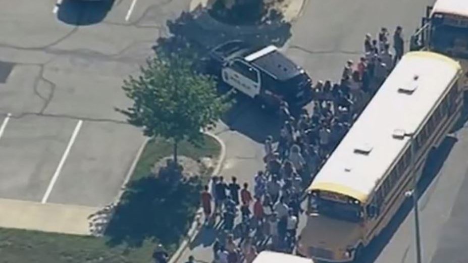 Πυροβολισμοί σε σχολείο στην Ιντιάνα – Τρεις τραυματίες