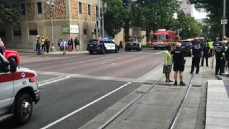 Αυτοκίνητο παρέσυρε πεζούς στο Πόρτλαντ