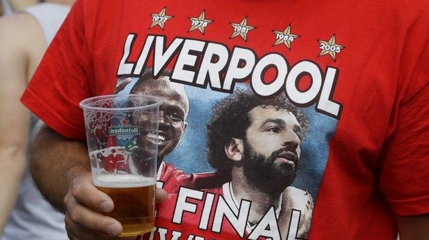 Ποιος σταρ του Χόλιγουντ στηρίζει τη Λίβερπουλ – ΦΩΤΟ