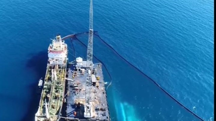 Το ΕΛΚΕΘΕ διαβεβαιώνει: Καθαρές οι ακτές της Αττικής μετά το ναυάγιο του Αγία Ζώνη ΙΙ