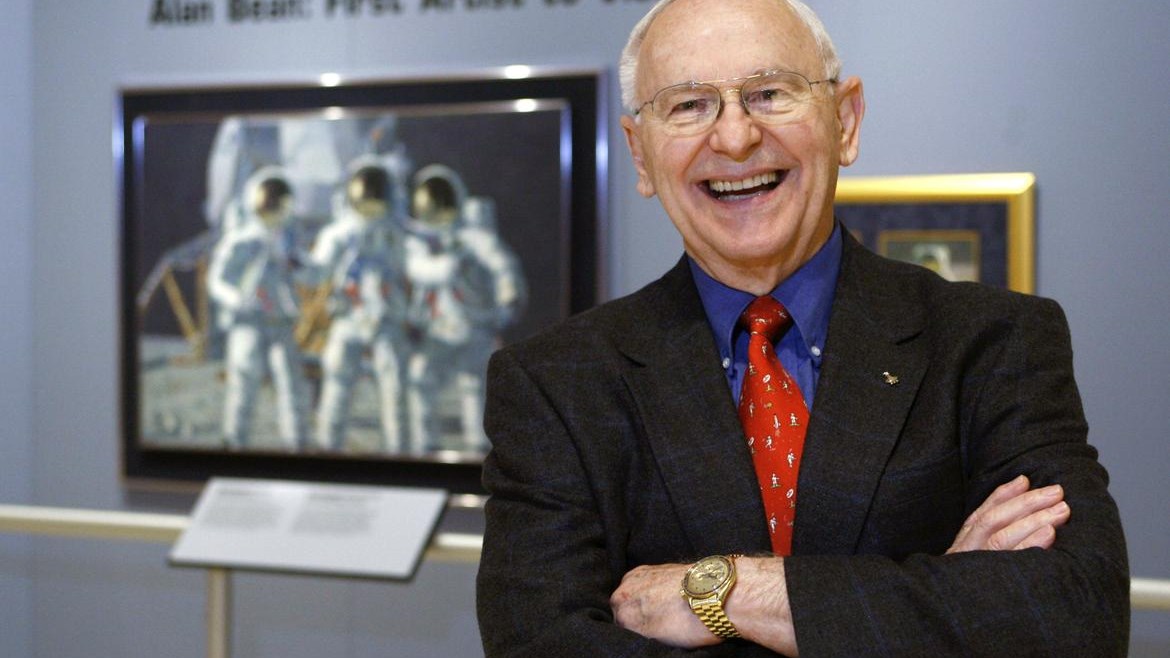 Πέθανε ο Άλαν Μπιν, ο τέταρτος άνθρωπος που πάτησε στη Σελήνη