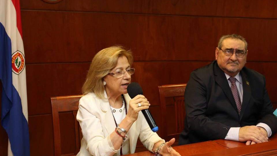 Για πρώτη φορά γυναίκα πρόεδρος στην Παραγουάη – Θα ασκήσει τα καθήκοντά της για μερικούς μήνες