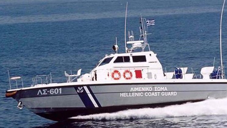 Σε εξέλιξη επιχείρηση του Λιμενικού – Ιστιοφόρο με μετανάστες εντοπίστηκε ανοιχτά της Κρήτης