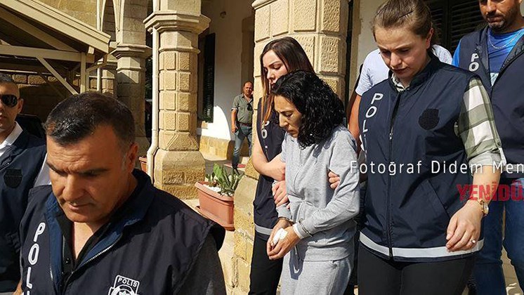 Φρίκη – Έσφαξε τον 7χρονο γιο της και αποπειράθηκε να αυτοκτονήσει – ΦΩΤΟ – ΒΙΝΤΕΟ