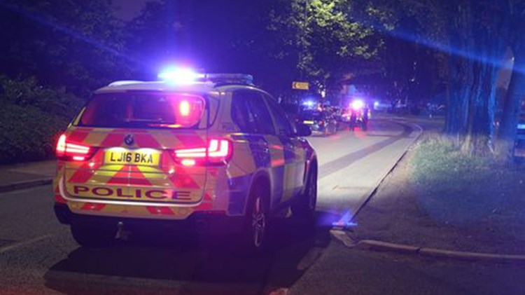 Πέντε σοβαρά τραυματίες στο Μάντσεστερ – Αναζητείται ο οδηγός και το όχημα – ΤΩΡΑ