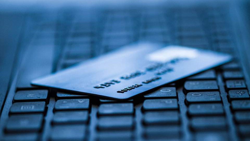 “Έπεσε” το σύστημα πληρωμών της Visa σε χώρες της Ευρώπης