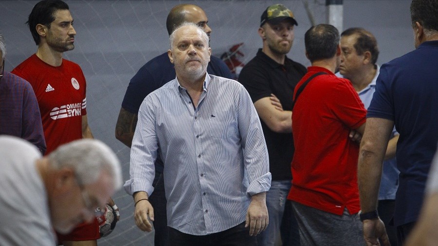 Ένταση πριν από τον τέταρτο τελικό στο χάντμπολ ΑΕΚ-Ολυμπιακός – ΦΩΤΟ