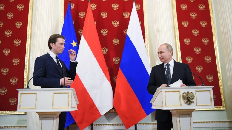 Τον τερματισμό των κυρώσεων κατά της Ρωσίας ζητεί ο Αυστριακός αντικαγκελάριος