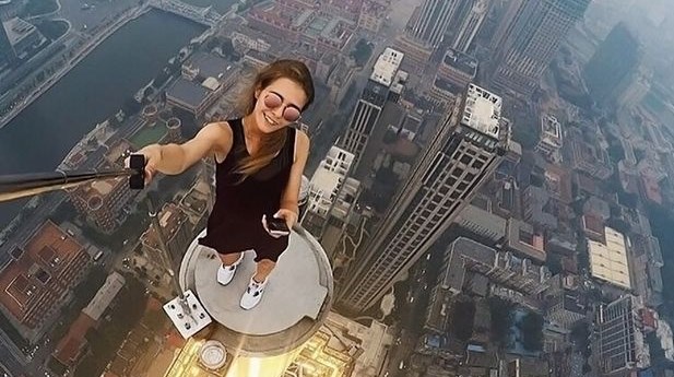 Αυτή είναι η πιο επικίνδυνη χώρα για να βγάλεις μία selfie – ΦΩΤΟ