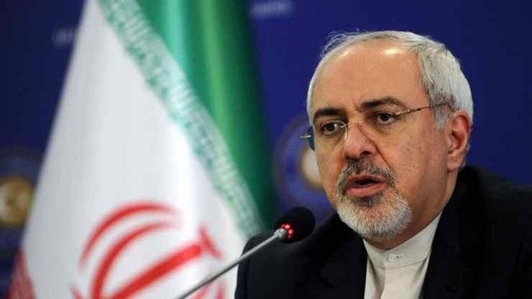 Ο Ιρανός ΥΠΕΞ καλεί τον κόσμο να υψώσει το ανάστημά του στον Τραμπ και να σώσει τη συμφωνία για το πυρηνικό πρόγραμμα