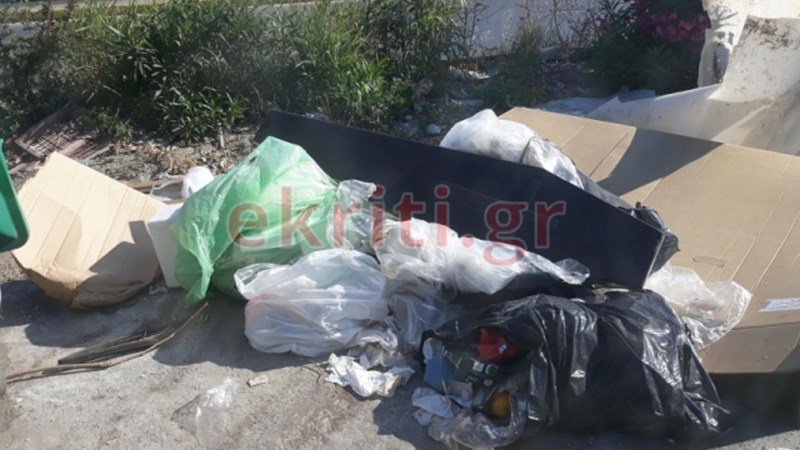 Σάλος στην Κρήτη – Έκαναν τον σταυρό τους… αντικρίζοντας το φέρετρο – ΦΩΤΟ