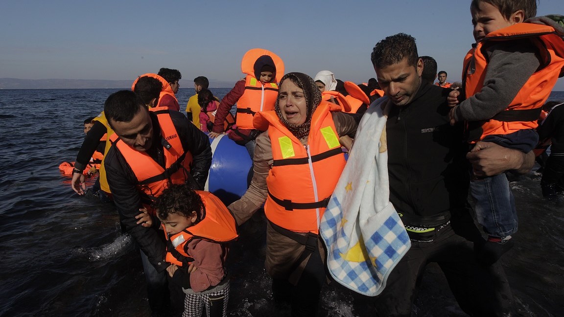 Προσφυγικό: Δεν μπορούμε να αφήνουμε μόνες τους Ελλάδα και Ιταλία λέει το Λουξεμβούργο